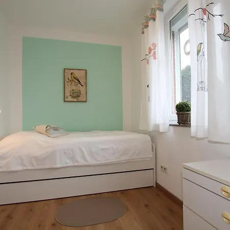 Holiday home Haus Seeadler Dornumersiel